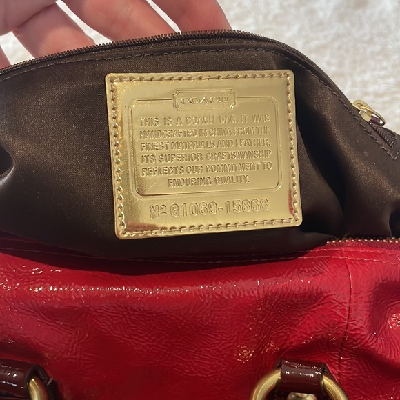 Coach Poppy Patent Leather Sachel Handbag 15868 Red - Picture 3 of 9